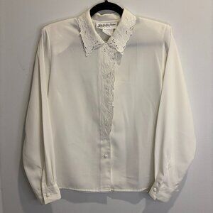 Vintage White Blouse with Embroidered Collar and Front Detail
